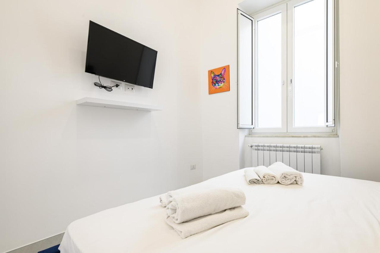 Magical Botanic-Charming Apartment Наполи Екстериор снимка